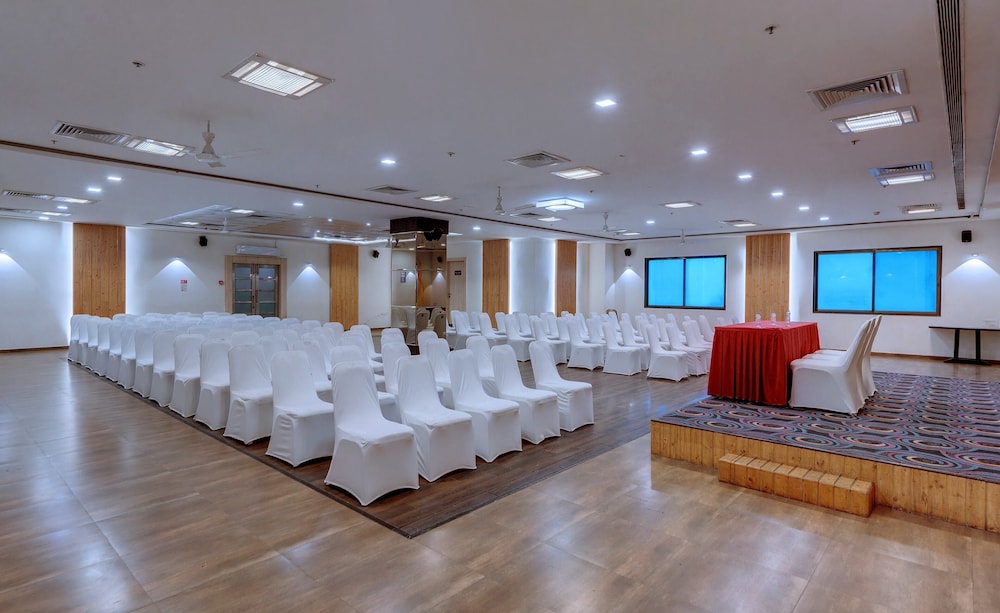 Hotel Grand Fortune Beacon, Ichalkaranji (Maharashtra) 10/31