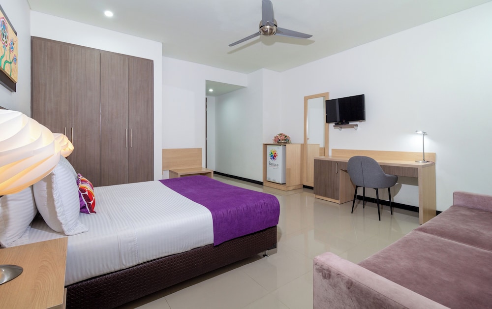 جناح جونيور بسرير مزدوج مع أريكة، Hotel Baroca 2/5