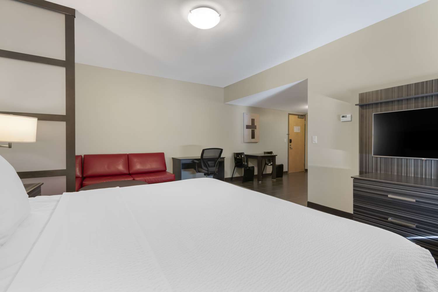 Best Western Plus Airport Inn and Suites 12/46