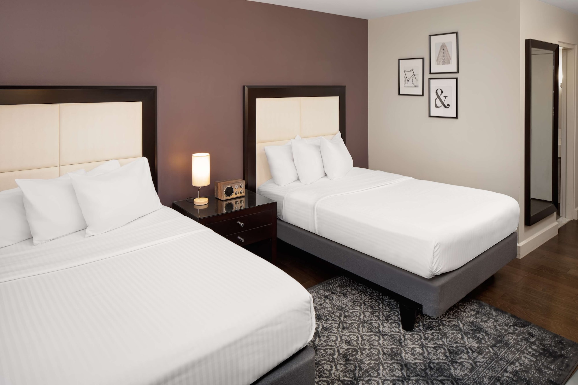 Signature, 2 Double Beds
