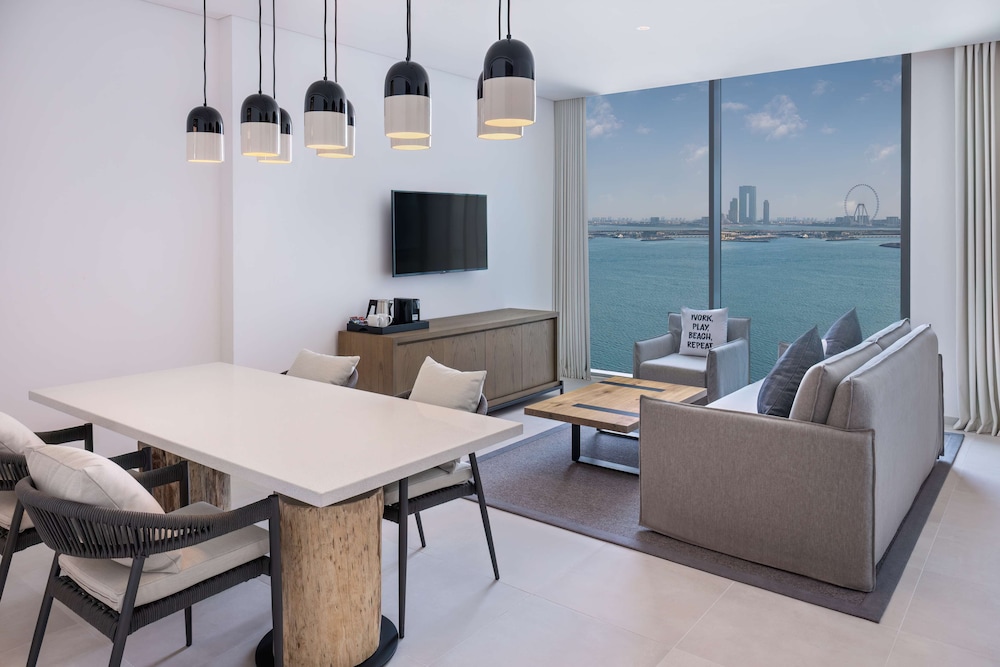 Radisson Beach Resort Palm Jumeirah 37/49