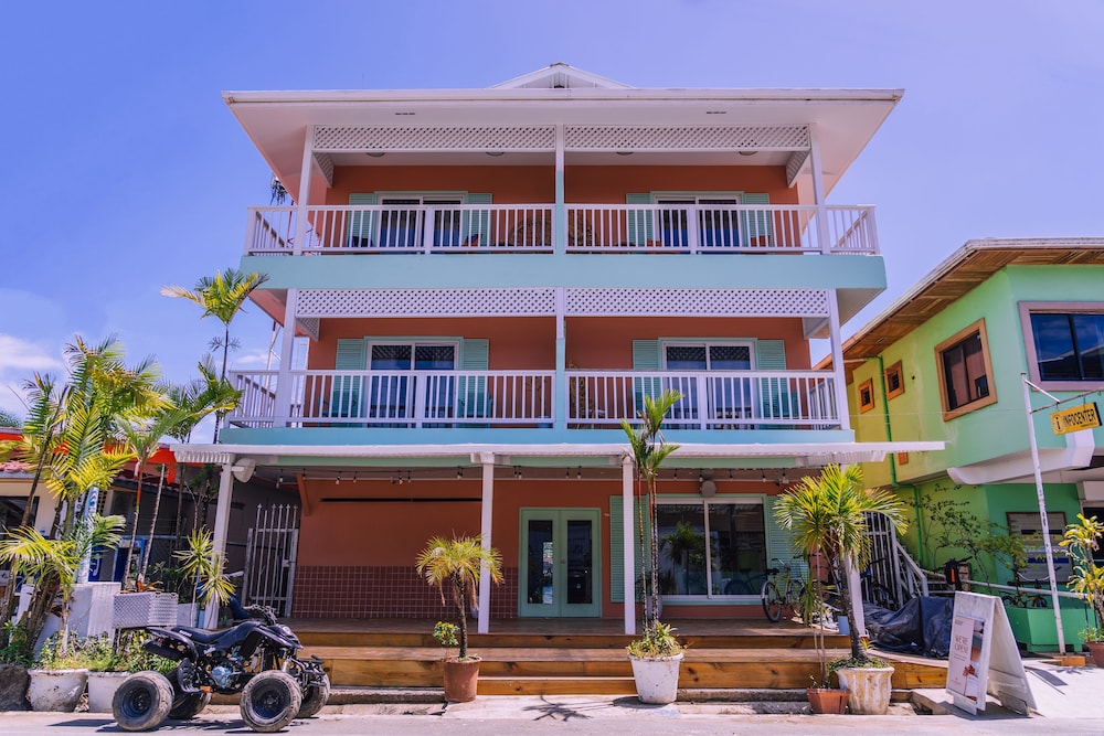 Bocas Paradise Hotel
