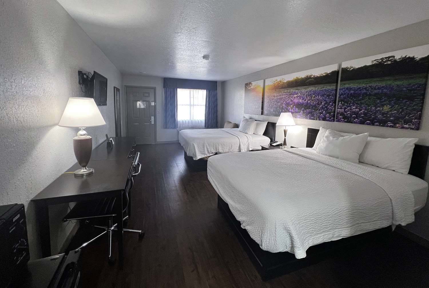 Days Inn By Wyndham Canton 25/43