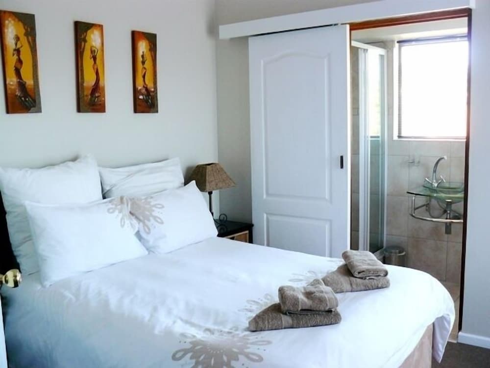 See More Guest House 12/50