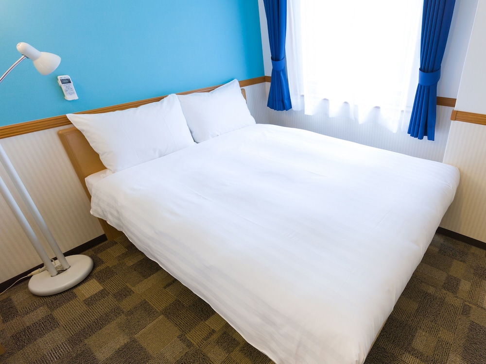 TOYOKO INN YOKOHAMA STADIUM-MAE NO.1 23/68