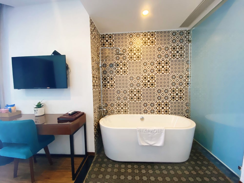 Ritzy Boutique Hotel Da Nang 25/77