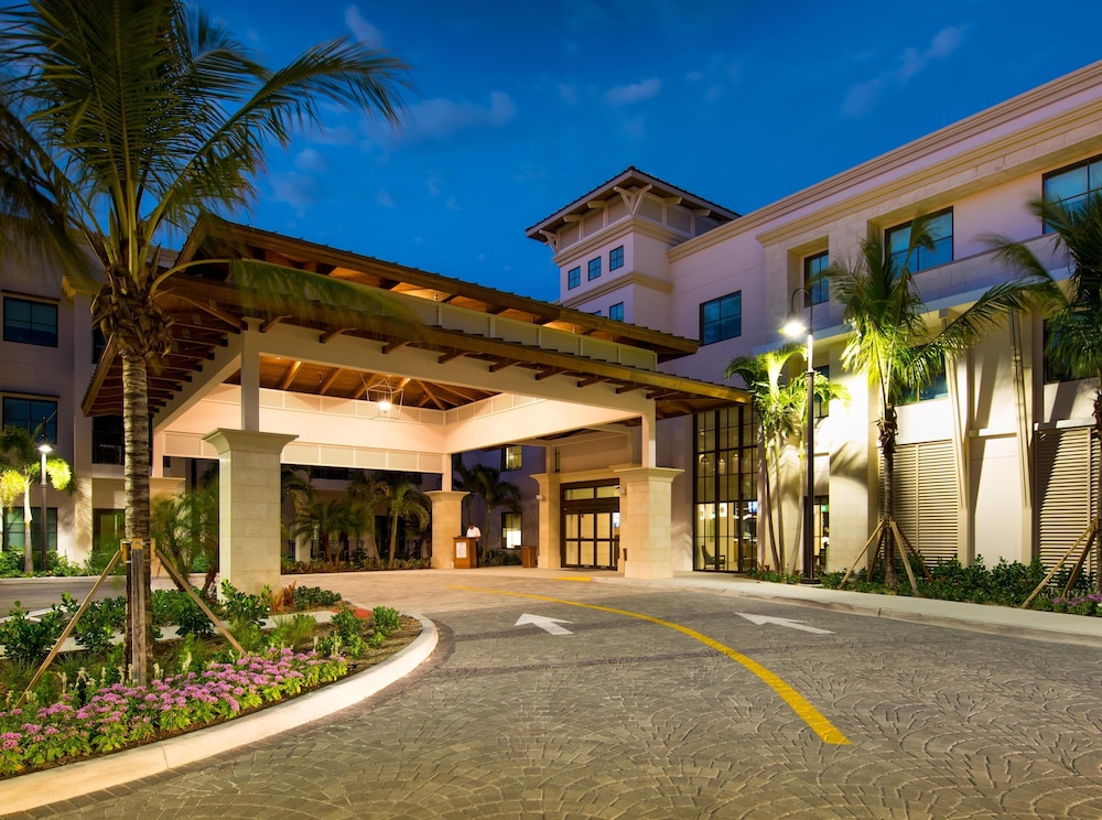 HYATT HOUSE NAPLES/5TH AVENUE 67/75