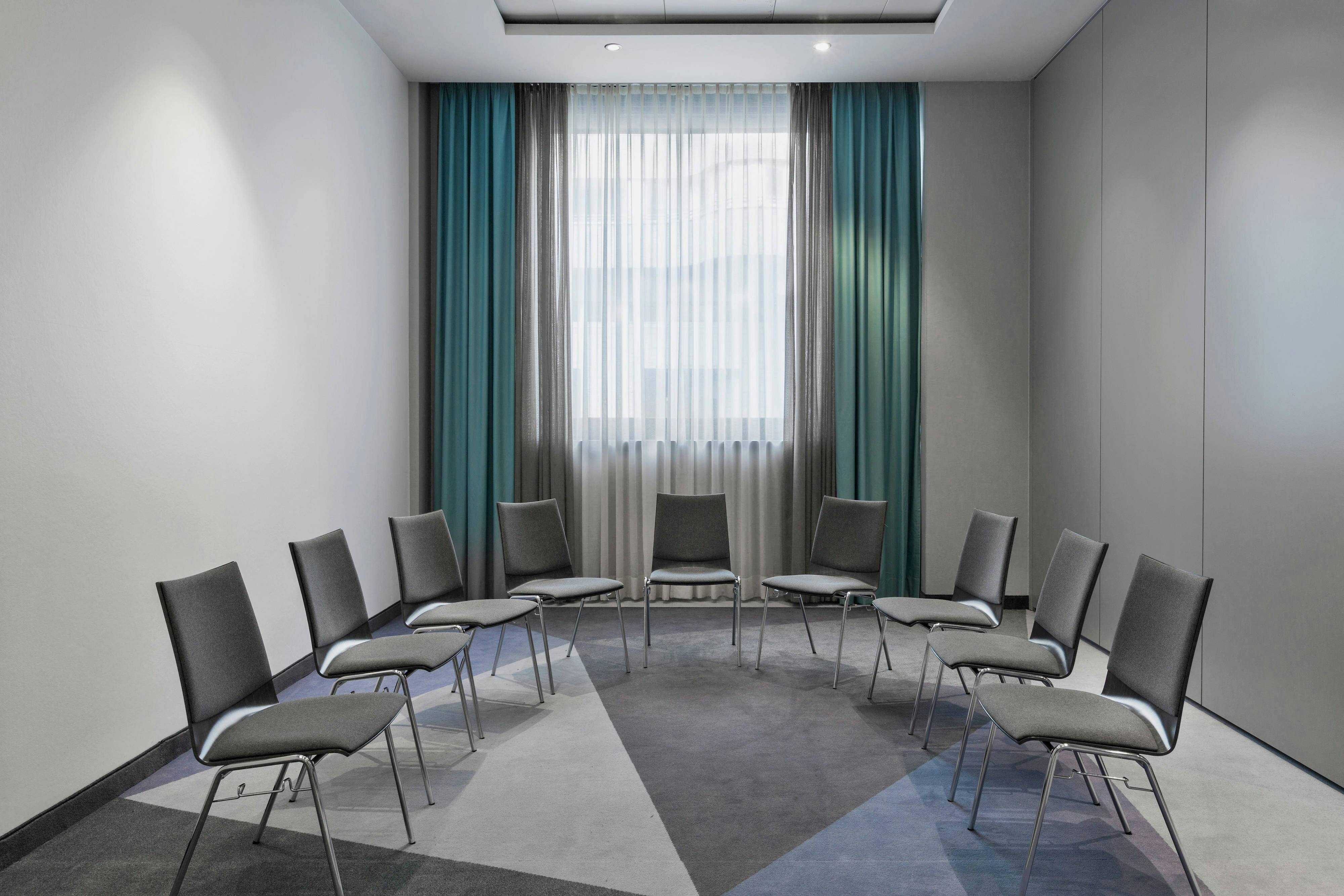 Courtyard by Marriott Zurich North 58/59