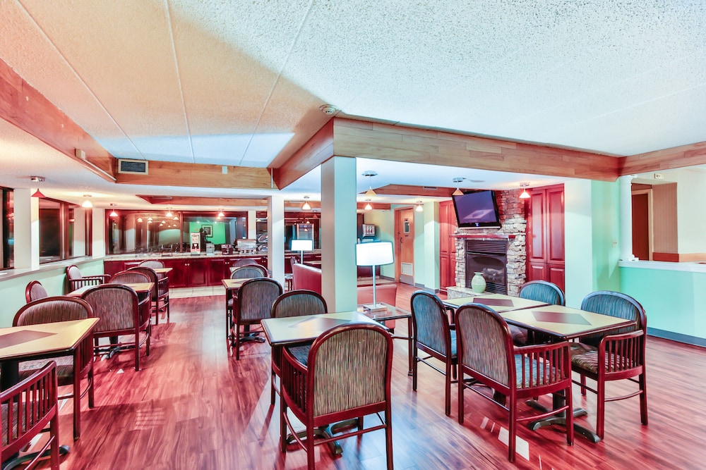 The View Inn Suites Hotel 60/69