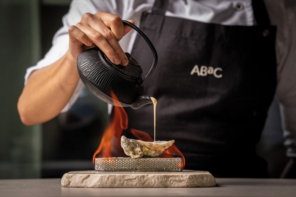 ABaC レストラン ホテル 写真3