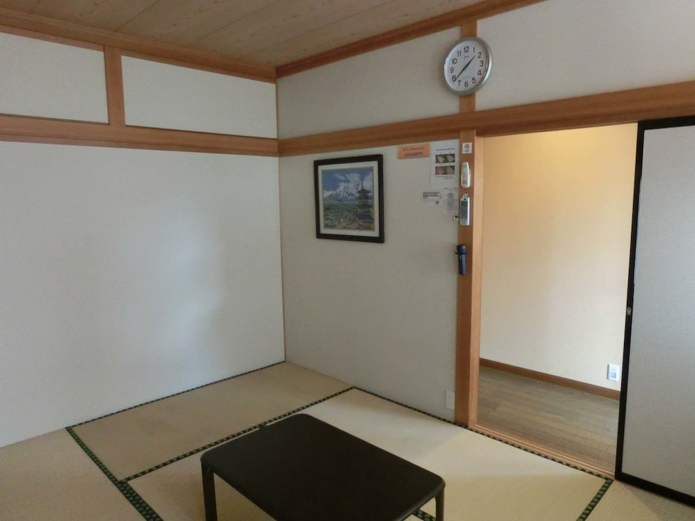Mt Fuji Hostel Michael's 6/47