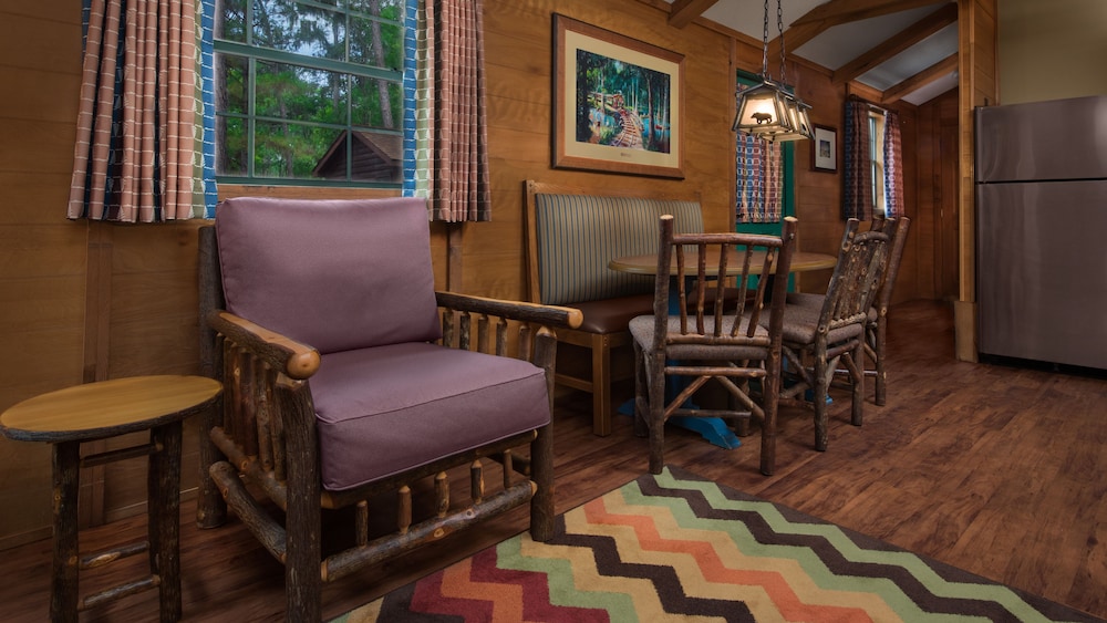 The Cabins at Disney's Fort Wilderness Resort - A Disney Vacation Club Resort 29/43