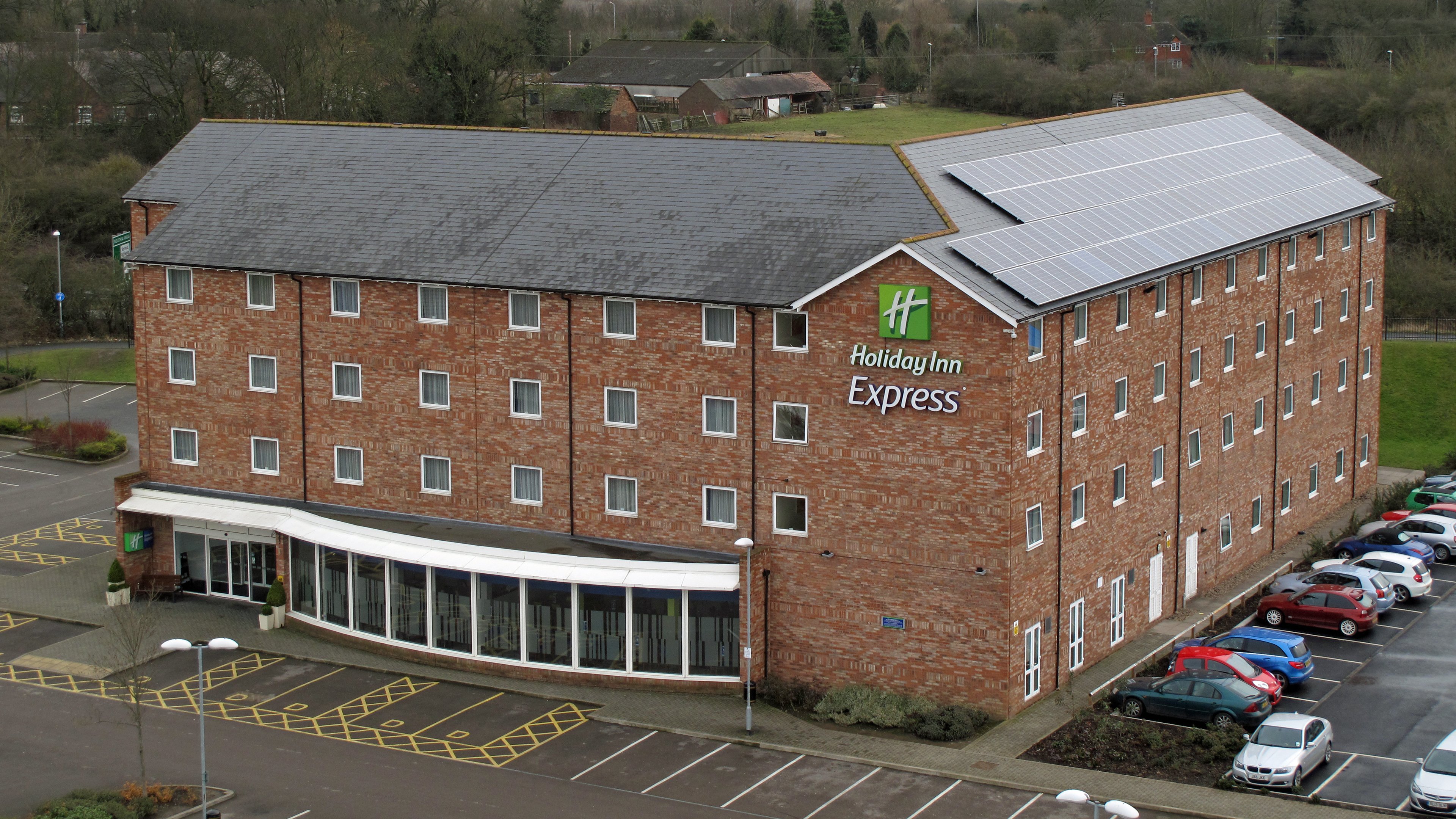 HOLIDAY INN EXPRESS NUNEATON 1/50