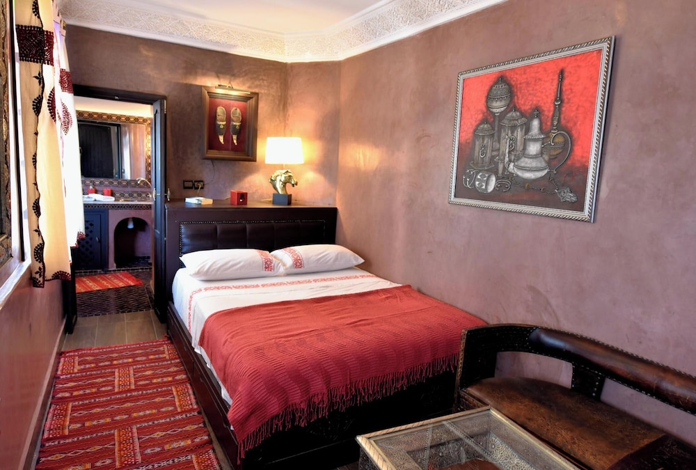 LA MAISON NOMADE 24/77