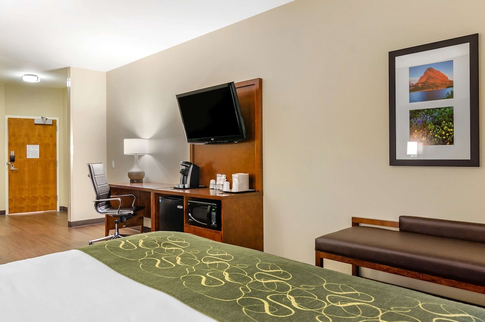 Comfort Suites Helena Airport 10/36