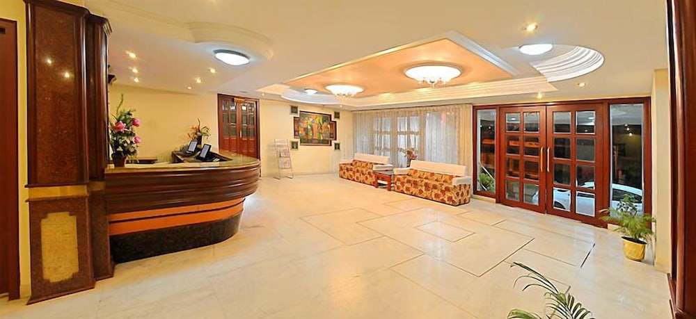 Hotel Gnanam 9/49