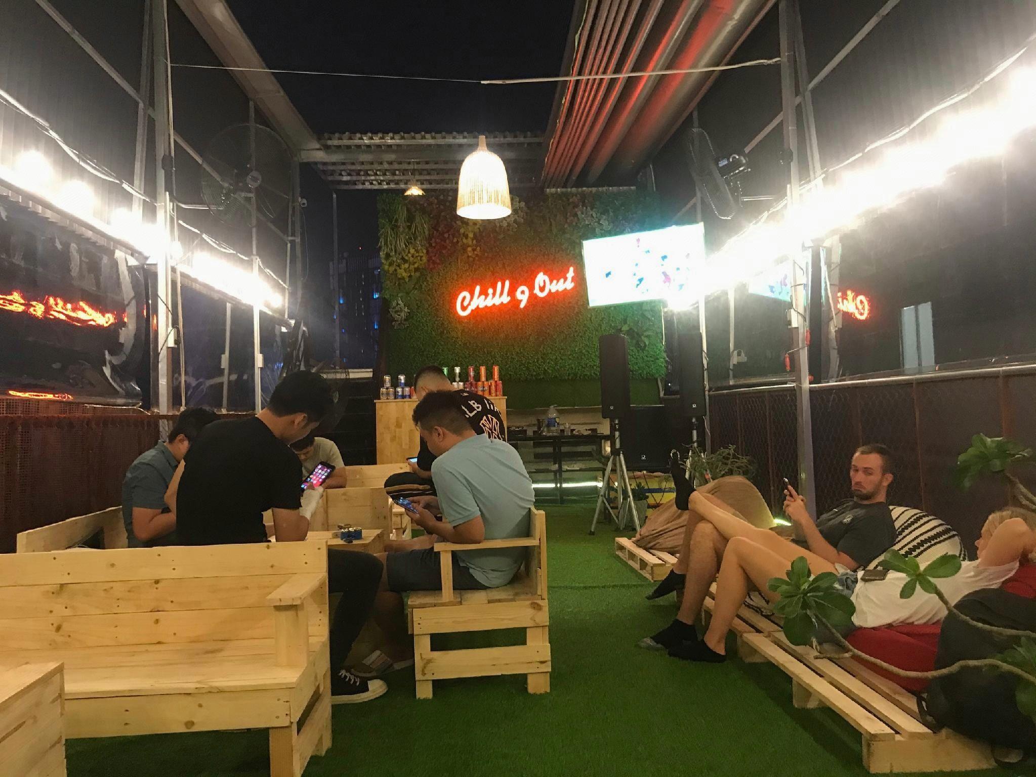 9 Hostel And Bar 54/63