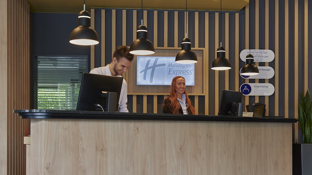 HOLIDAY INN EXPRESS COLOGNE MUELHEIM photo4