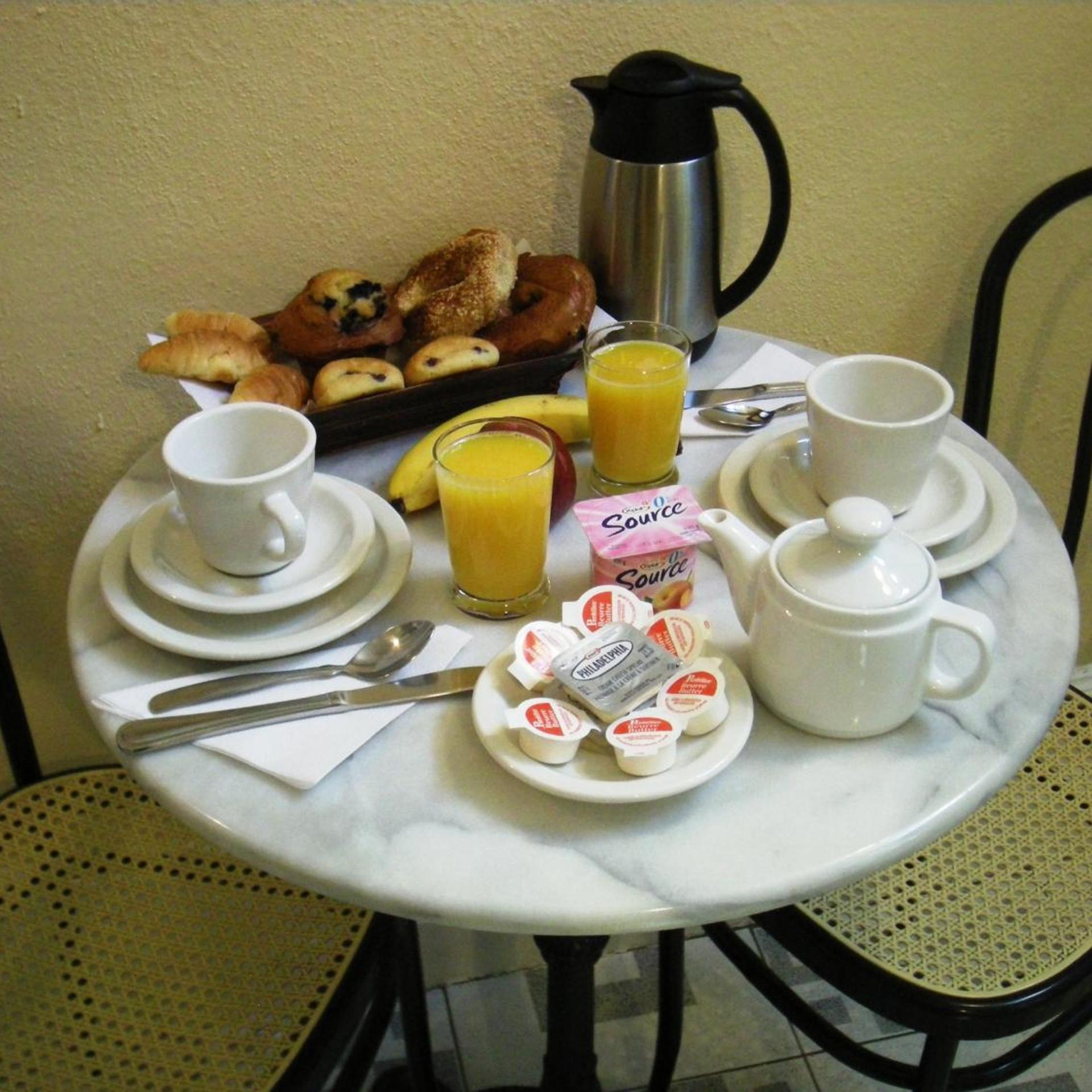 Hotel Chateau de l Argoat 35/50