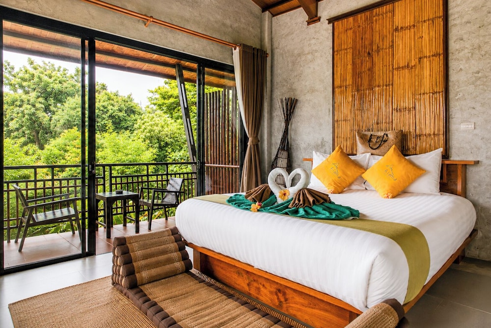 Superior, Double Bed, Balcony