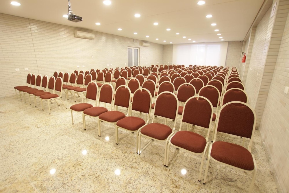 Hotel Confiance Centro Civico 30/33
