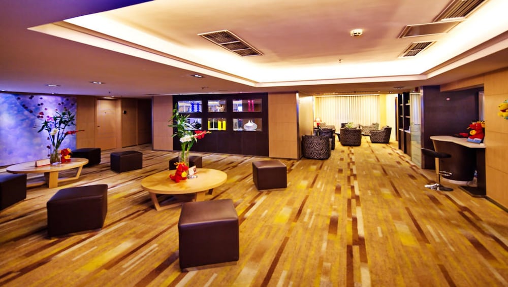 Tulip Inn Mareka City Chengdu 12/16