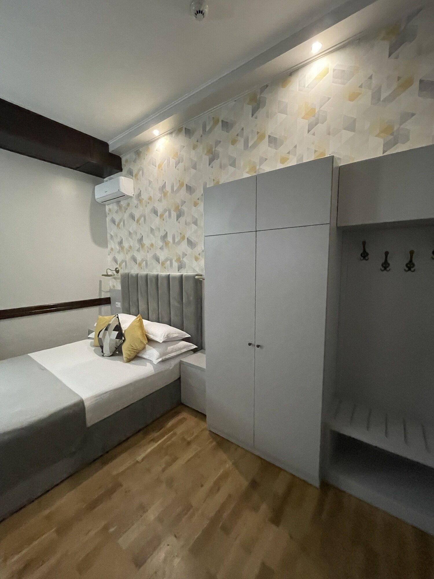Room, King Bed, La Strada Boutique Villa 10/10