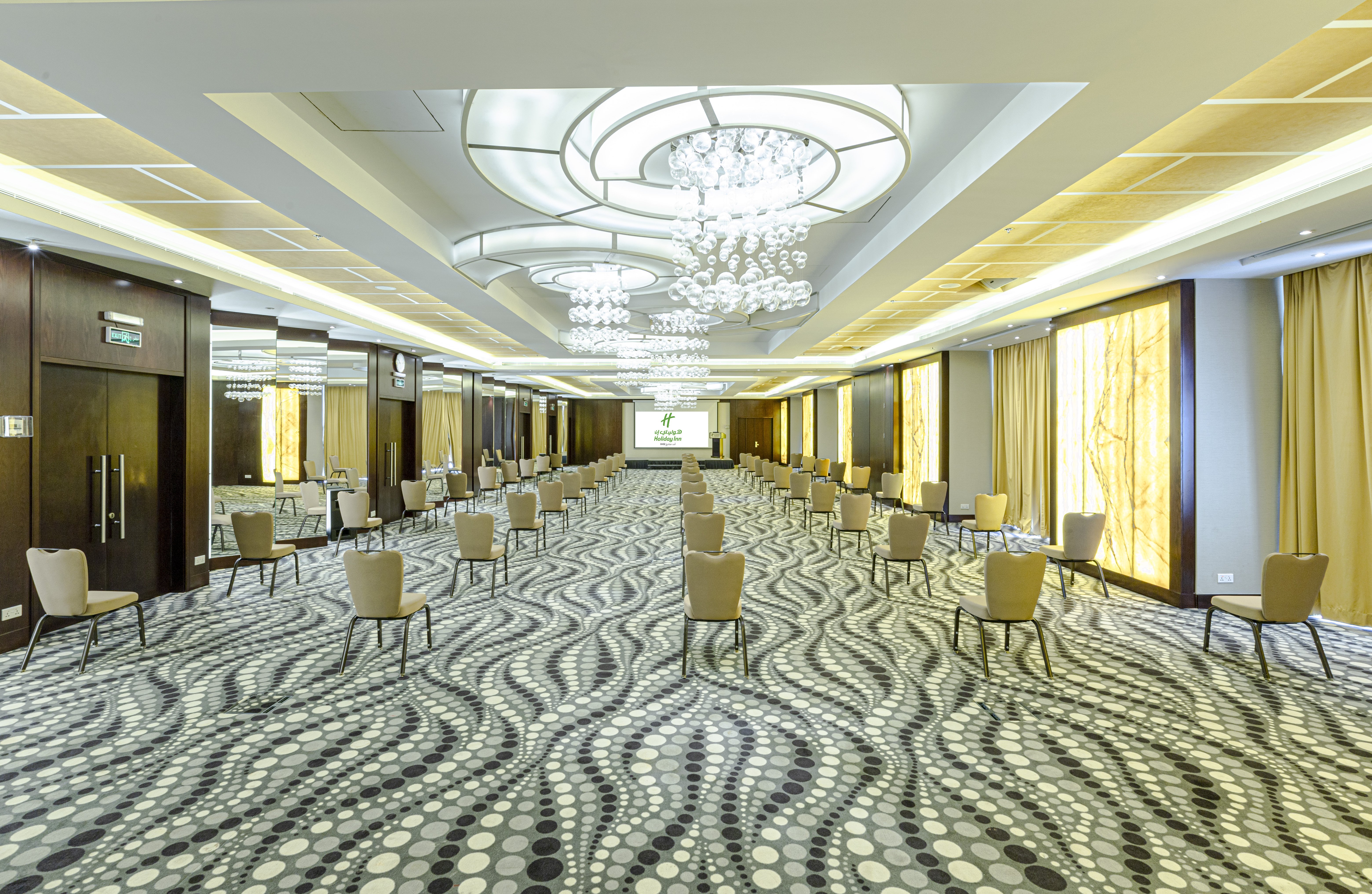 هوليداي إن ينبع(Holiday Inn Yanbu) 27/57