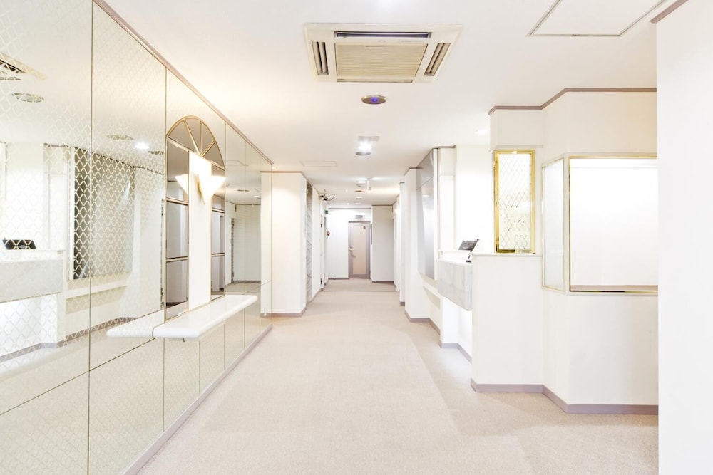 Shinjuku East Hotel 7/17
