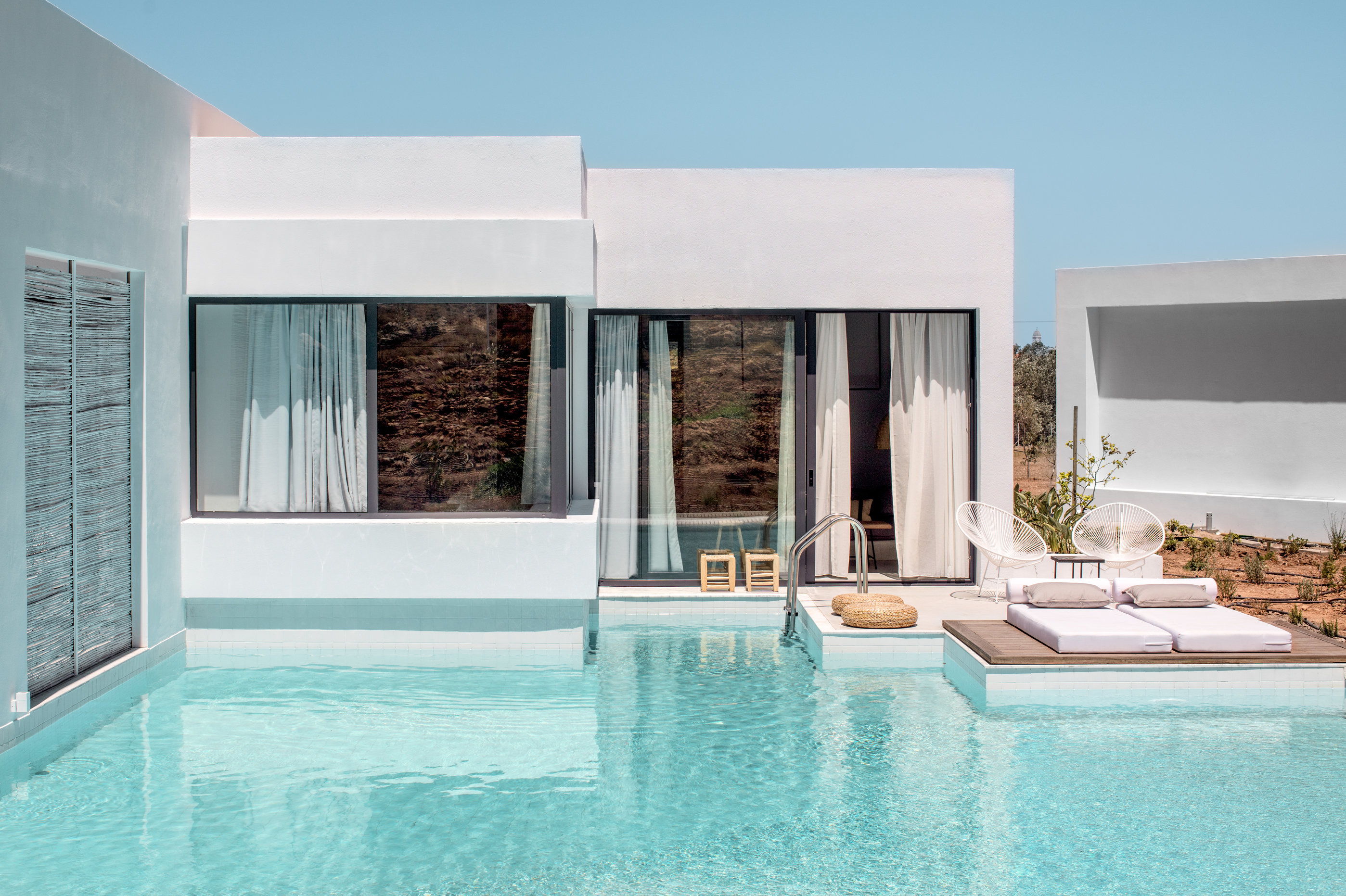 SUITE, TWO STORY, SHARED POOL, TERRACE