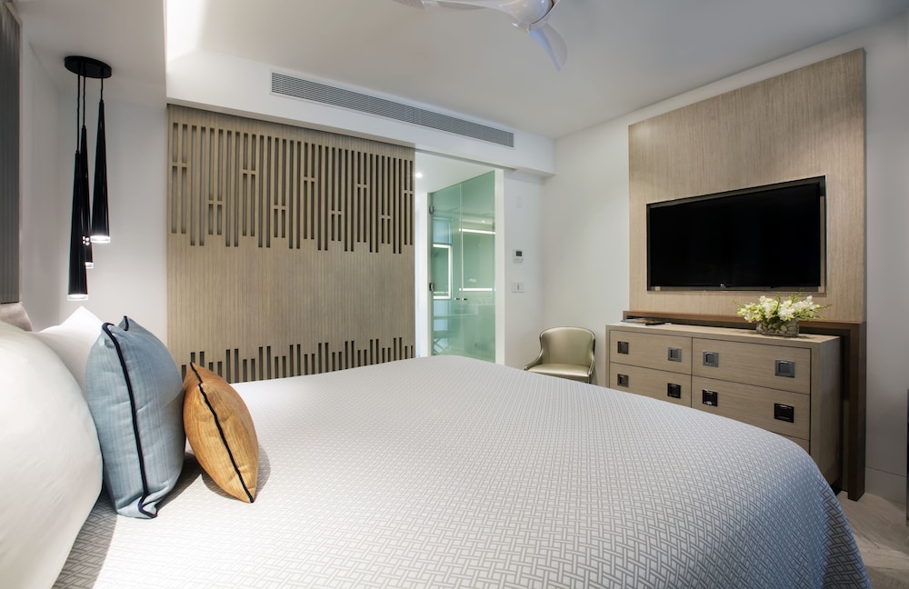 H2o Suites Hotel 27/58