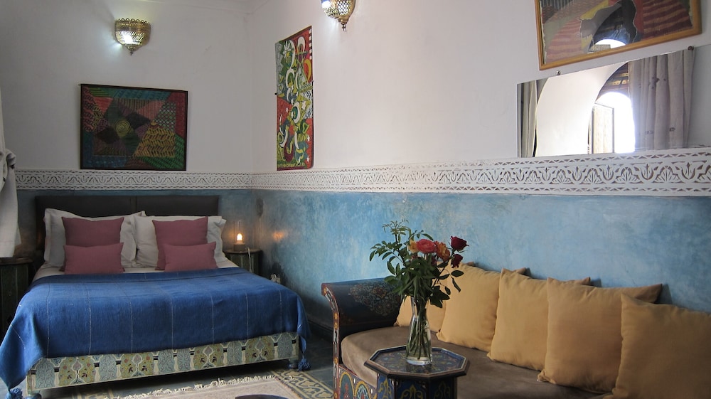 Riad Maizie 10/50