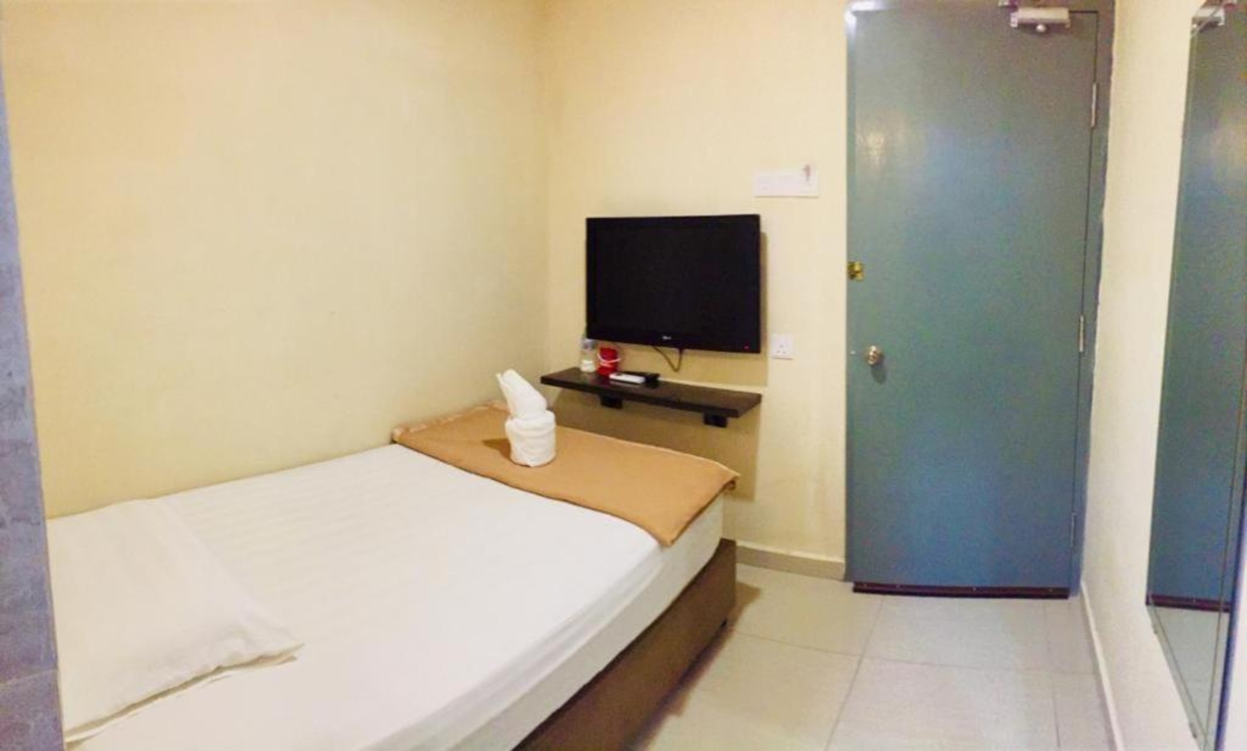 Juru Hotel 6/23