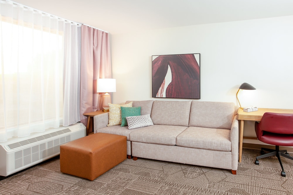 STAYBRIDGE SUITES SAN BERNARDINO LOMA LINDA 25/37