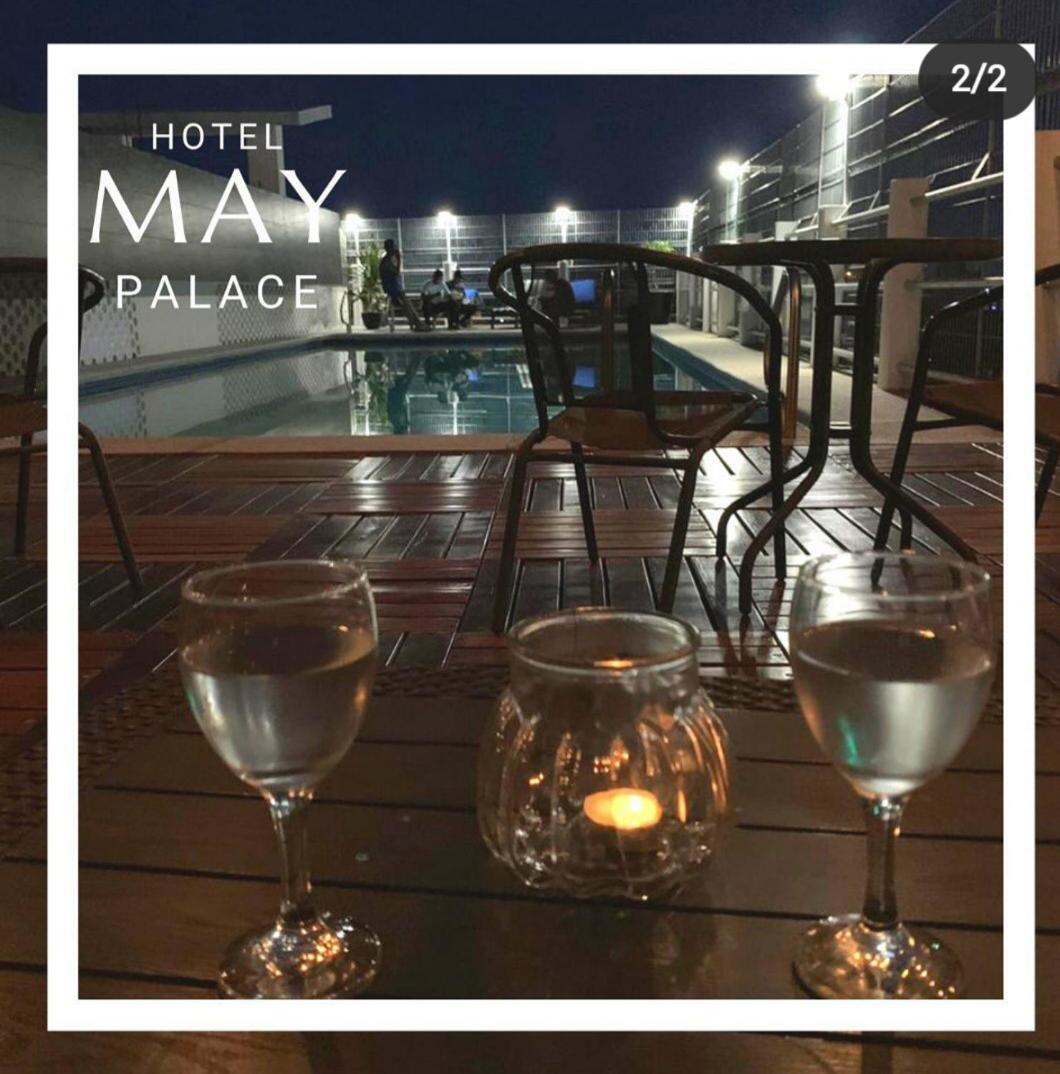 May Palace Hotel 23/43