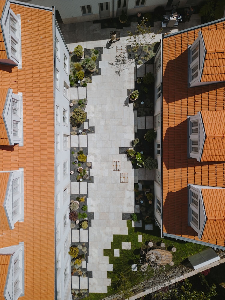Village Aparthotel by BOA 3/50