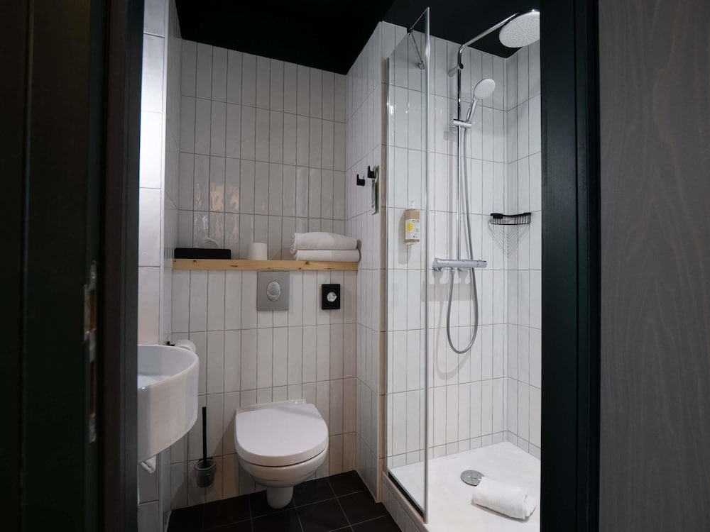 greet hotel Cernay Mulhouse 49/50
