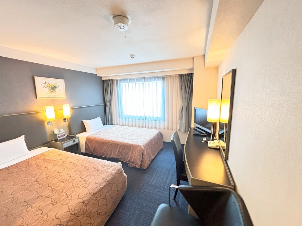 TYPE B, SINGLE, TWIN BEDS, SMOKING