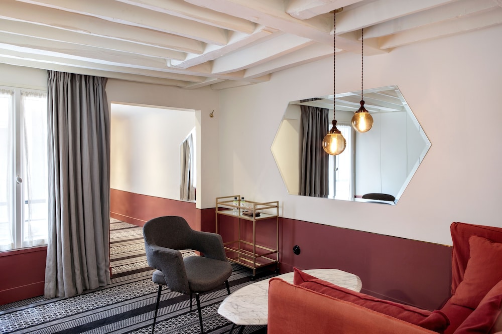 Hotel Panache 35/50