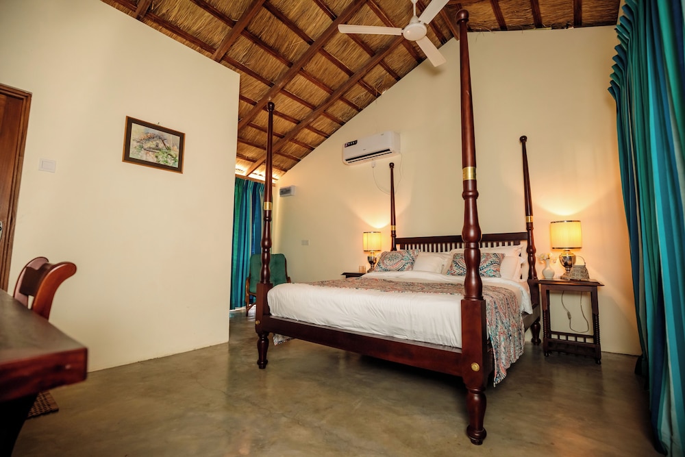 Room at Club ManGo - Eco Chic Resort, Kandakuliya