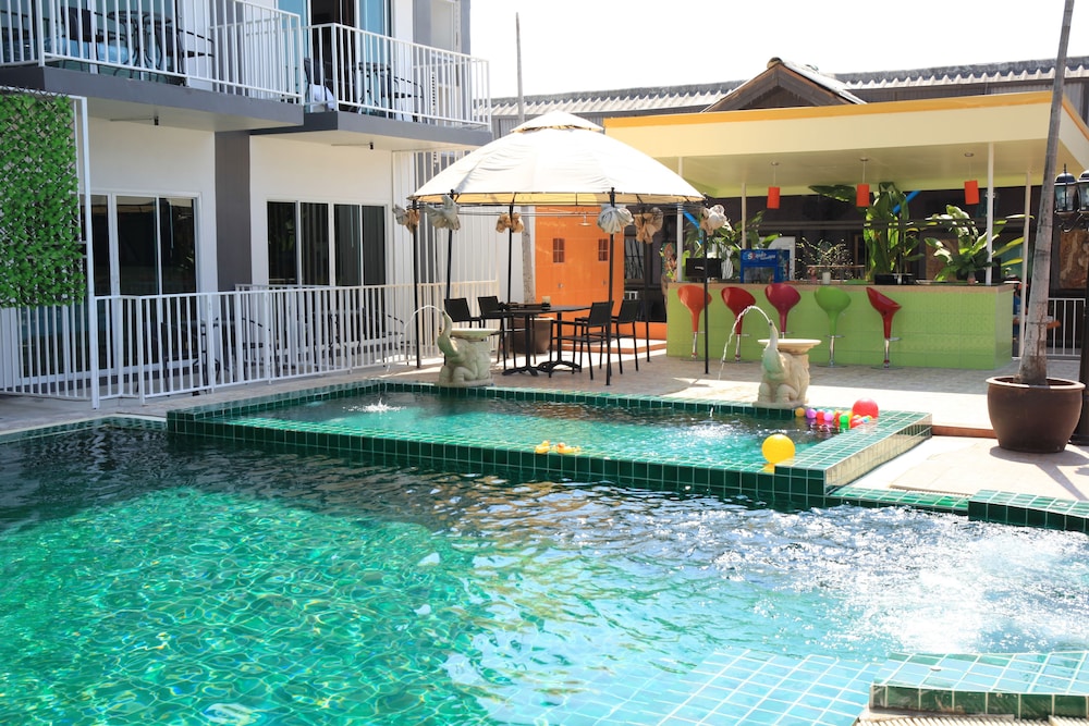Anantra Pattaya Resort by CPG 8/44