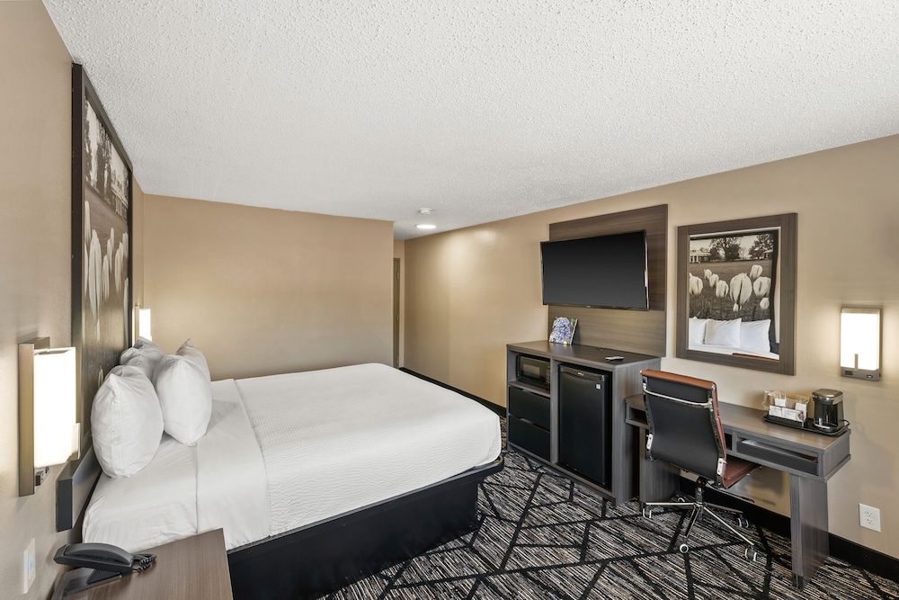 Super 8 by Wyndham Charlottesville 24/51