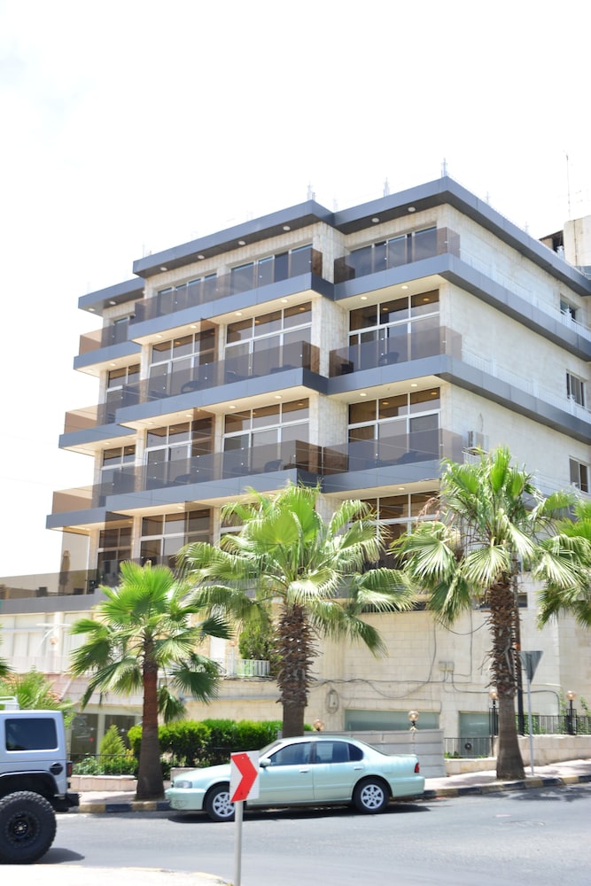 Rama Hotel 28/31