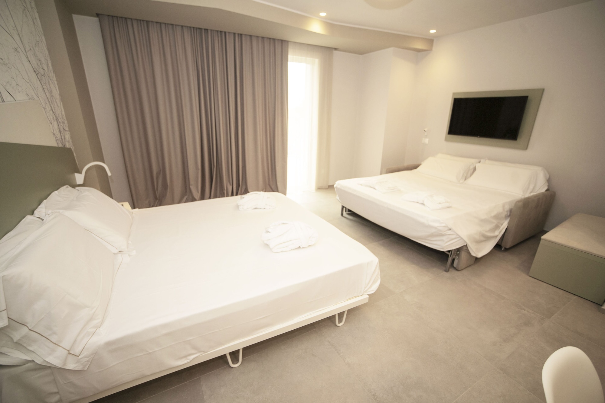Deluxe, Quadruple, Double Bed, Sofa