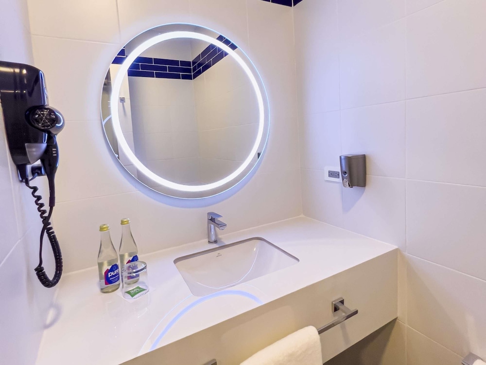 Ibis Styles El Malecon Guayaquil 56/58