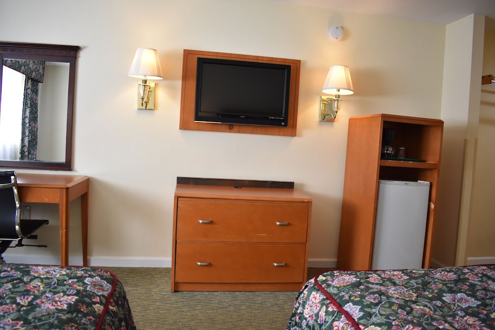 East Norwich Inn-Oyster Bay, Long Island, NY 45/54