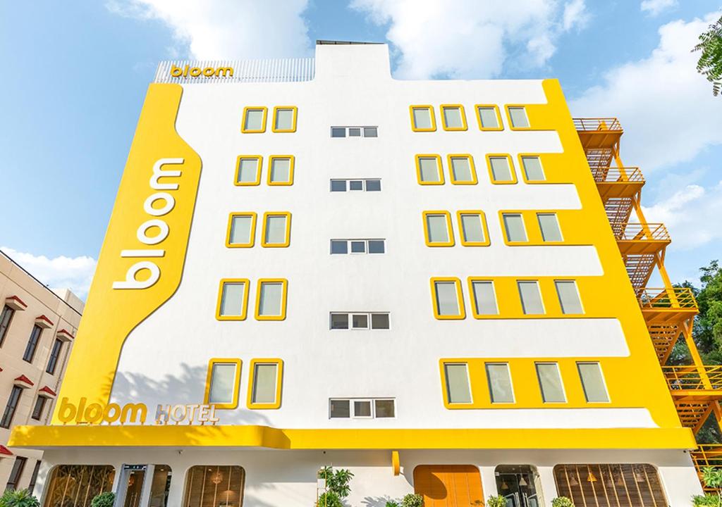 Bloom Hotel - Jubilee Hills 1/49