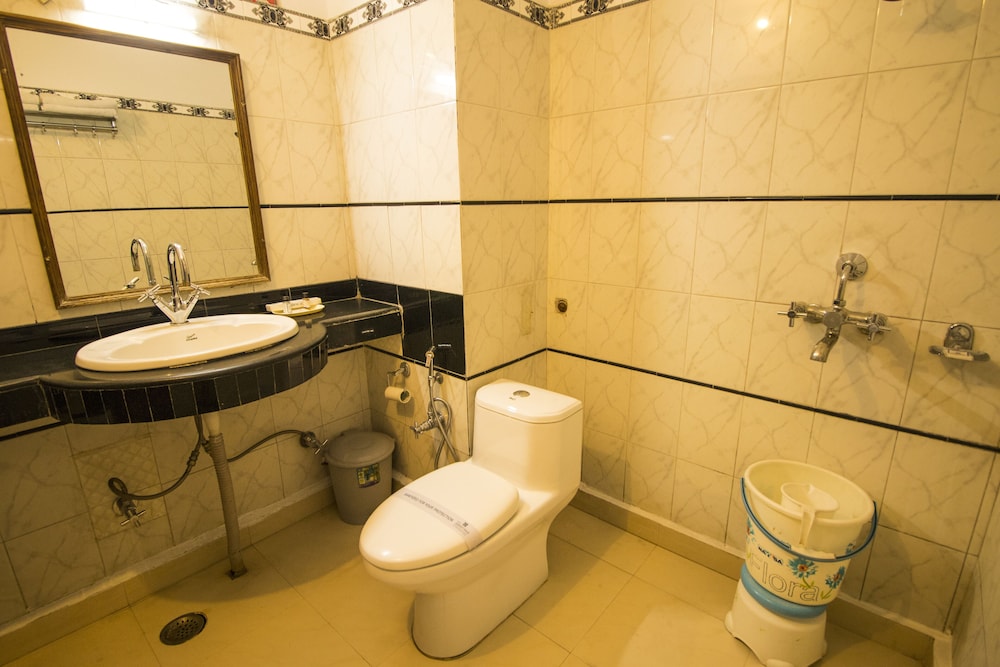 HOTEL JHANVI DALE 29/29