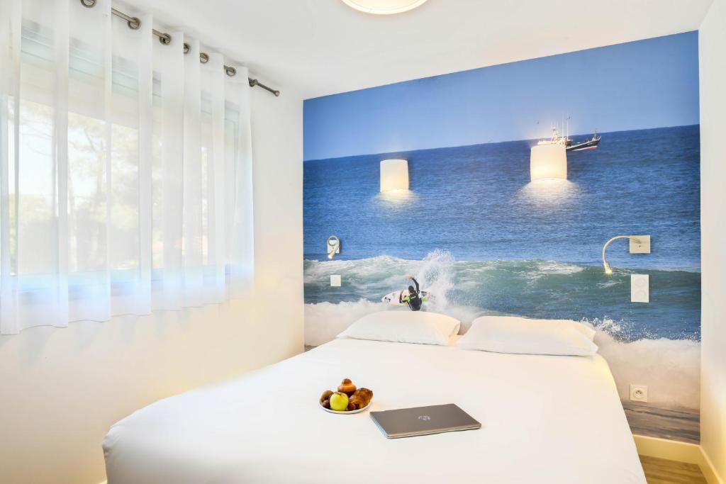HÔTEL LES VAGUES 9/16