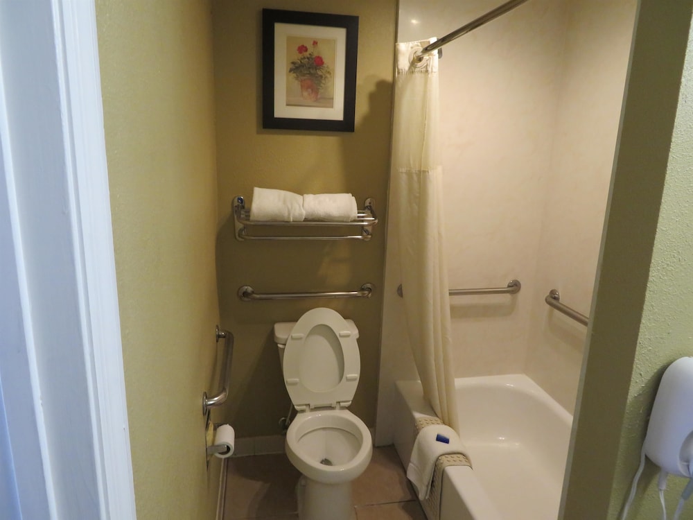 Best Western Athens 12/32